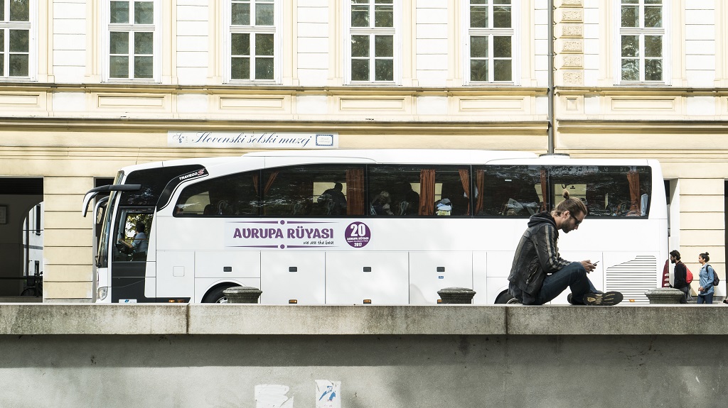 avrupa r&uuml;yası otob&uuml;s&uuml;