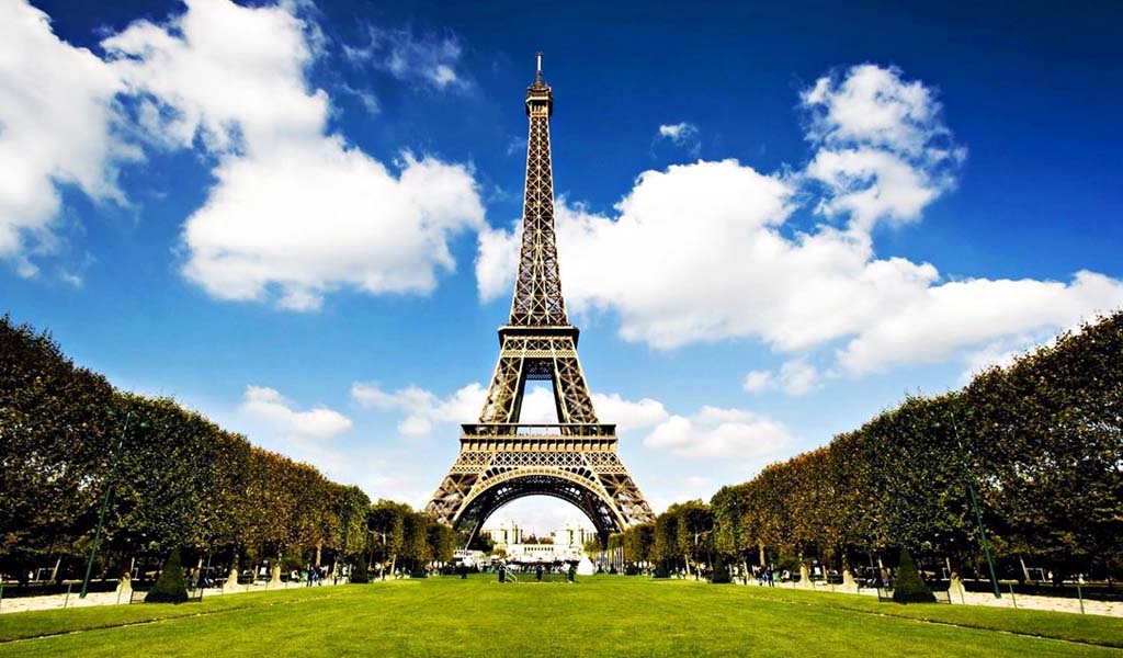 avrupa r&uuml;yası eyfel kulesi