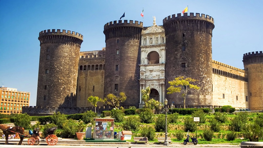 napoli-castel-novo