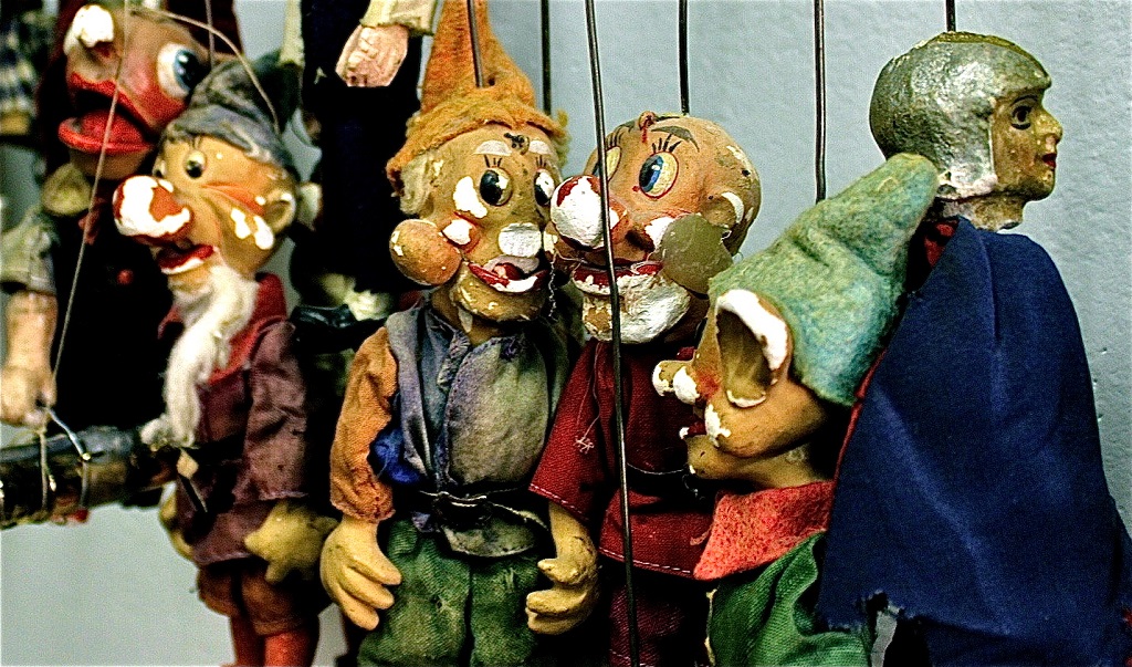 çekya-hediyelik-eşya-kukla