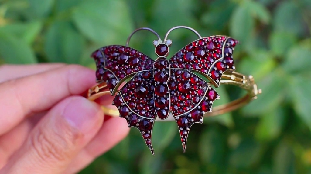 çekya-hediyelik-eşya-kukla